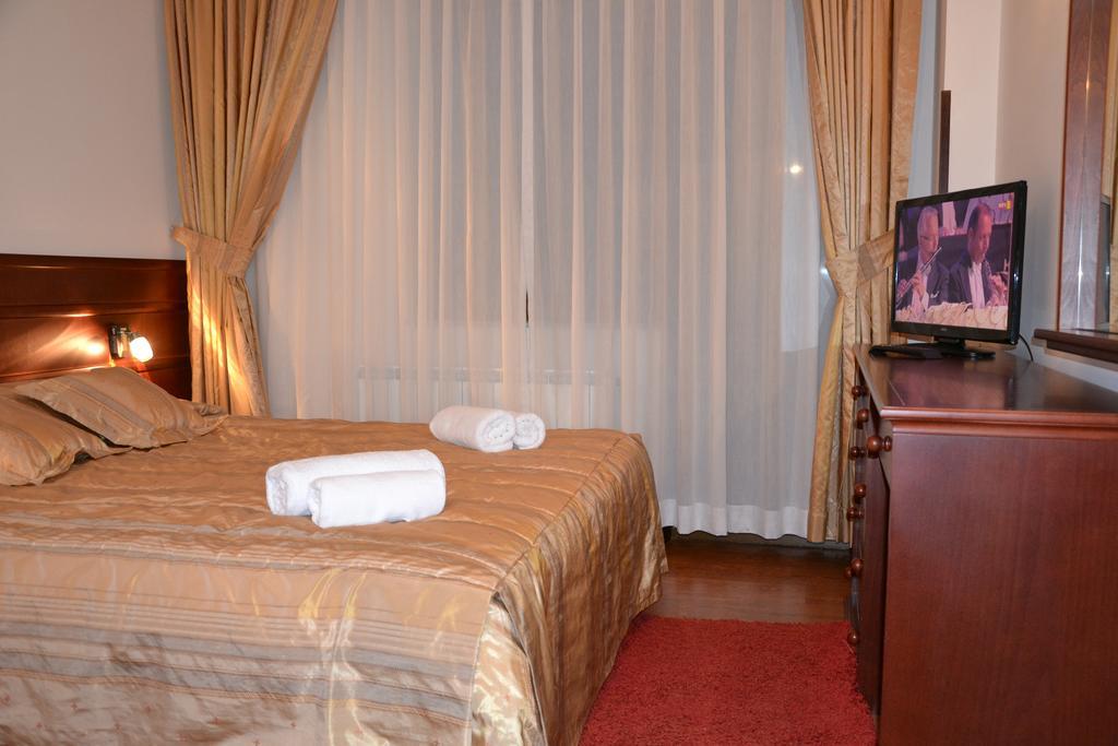Hotel Dva Bisera Lagadin Exteriér fotografie