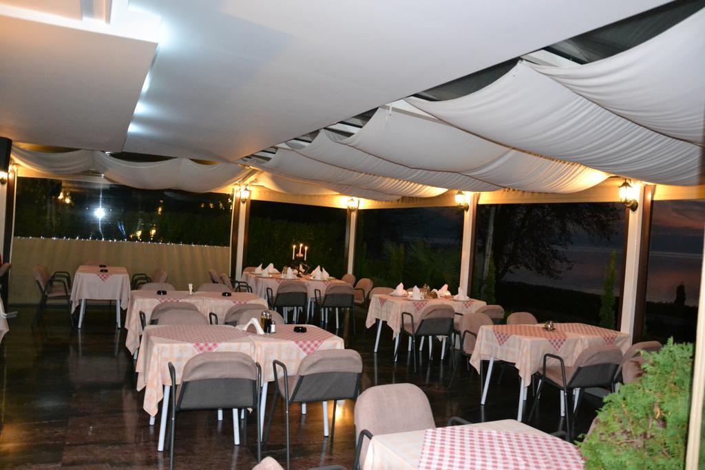 Hotel Dva Bisera Lagadin Exteriér fotografie
