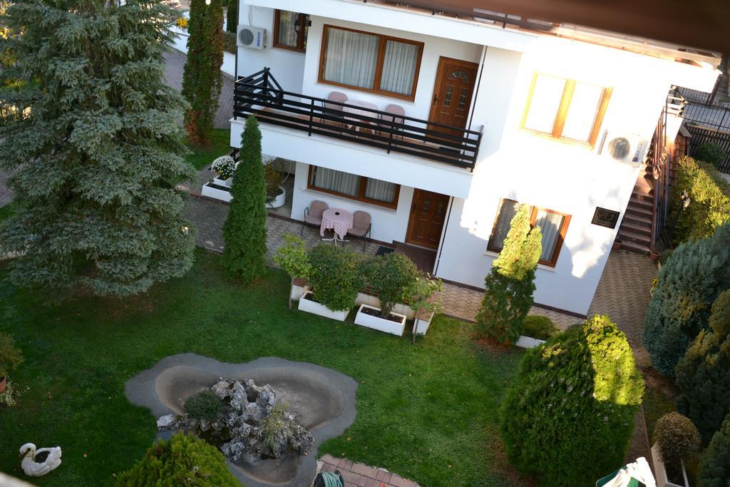 Hotel Dva Bisera Lagadin Exteriér fotografie