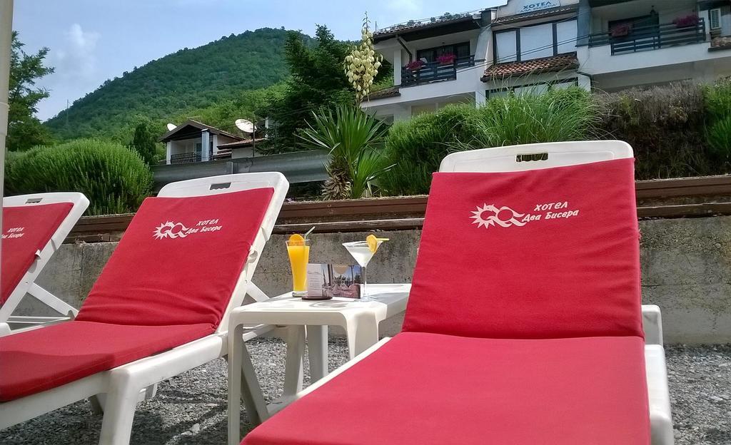 Hotel Dva Bisera Lagadin Exteriér fotografie