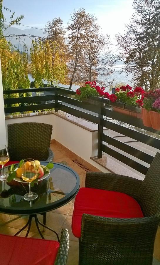 Hotel Dva Bisera Lagadin Exteriér fotografie